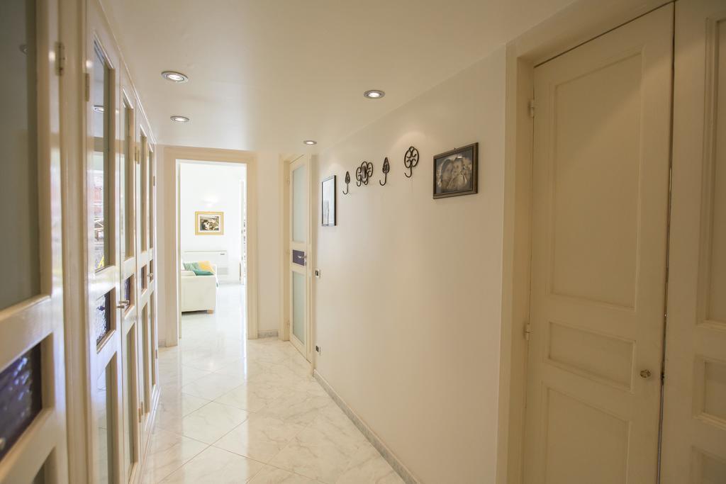 Domus Osterio Magno Apartment เชฟาลู ภายนอก รูปภาพ